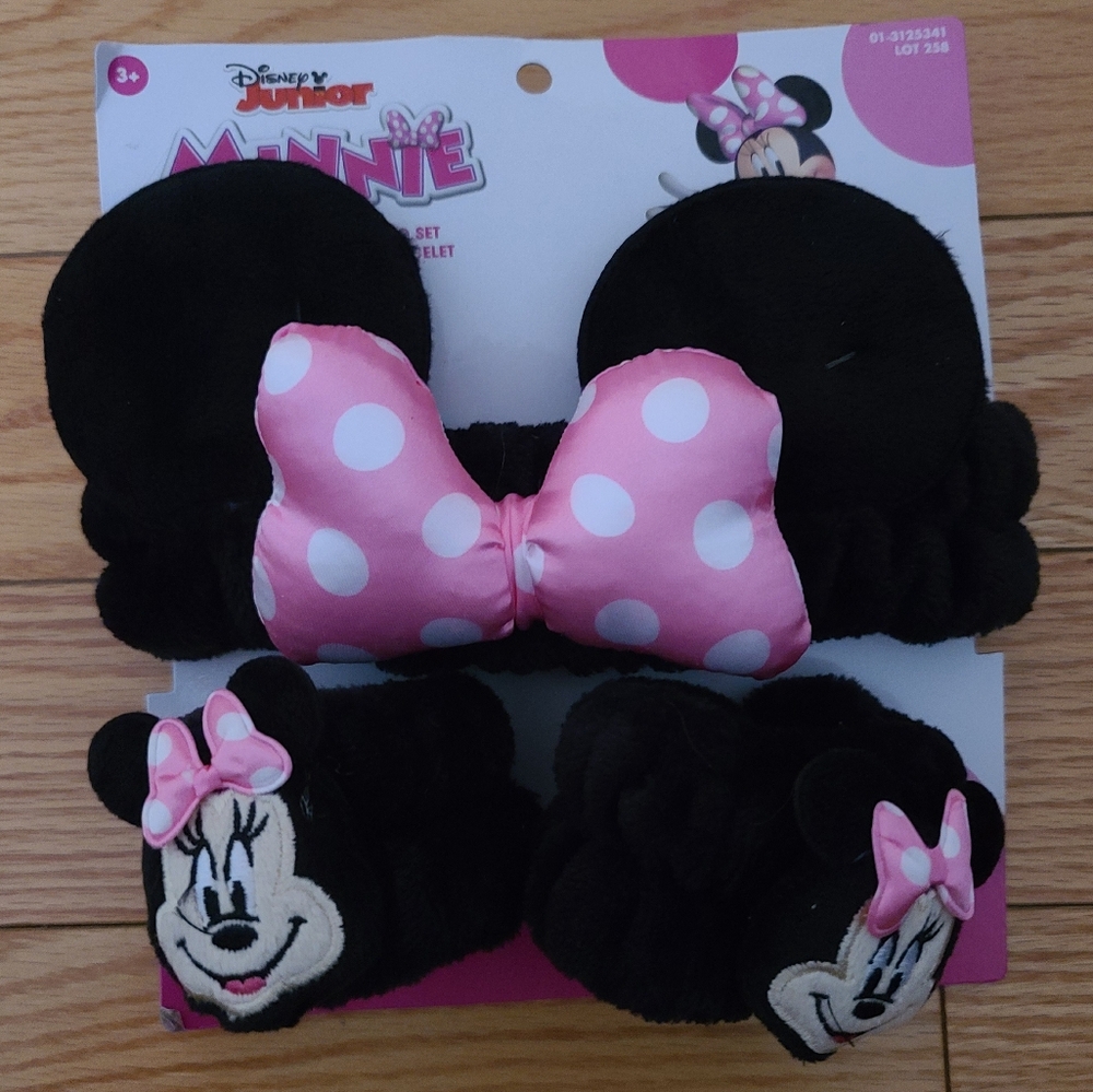 Disney Junior Minnie Mouse Headwrap and Wristband Set